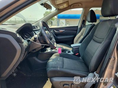 Zdjęcie 7 z 13 samochodu: 2017 NISSAN ROGUE SV VIN:KNMAT2MV7HP582419 - miniatura