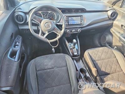 Zdjęcie 8 z 12 samochodu: 2020 NISSAN KICKS S VIN:3N1CP5BV9LL561418 - miniatura