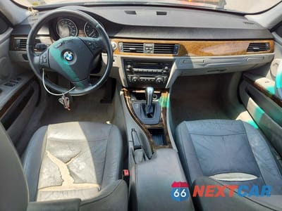 Zdjęcie 8 z 12 samochodu: 2006 BMW 325 I VIN:WBAVB13556KX42076 - miniatura