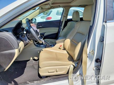 Zdjęcie 7 z 12 samochodu: 2017 ACURA ILX BASE WATCH PLUS VIN:19UDE2F38HA015529 - miniatura