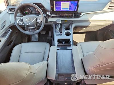 Zdjęcie 8 z 13 samochodu: 2025 TOYOTA SIENNA XLE 8-PASSENGER VIN:5TDYRKEC9SS251770 - miniatura