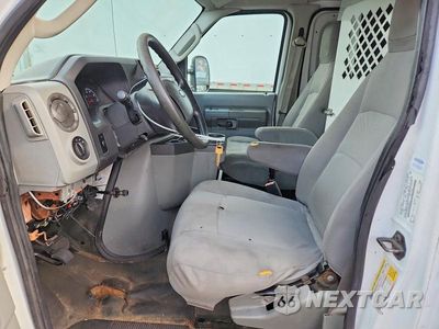 Zdjęcie 7 z 13 samochodu: 2011 FORD E350 VAN WITH BUCKET LIFT VIN:1FTSE3ES5BDB26100 - miniatura
