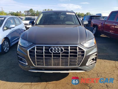 Piąte zdjęcie samochodu w środku: 2023 AUDI Q5 PREMIUM 40 VIN:WA1ABAFY4P2024750 - miniatura