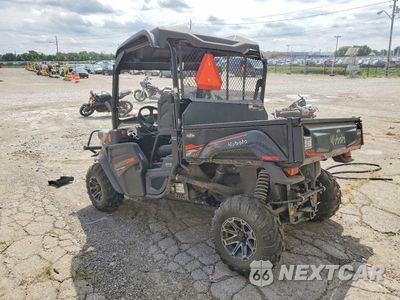 Trzecie zdjęcie samochodu z tyłu: 2023 KUBOTA SIDEKICK RTV XG850 UTILITY VEHICLE VIN:A5KH1RGNTPG051711 - miniatura