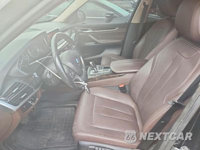 Zdjęcie 7 z 13 samochodu: 2016 BMW X5 XDRIVE35I VIN:5UXKR0C54G0P32940 - miniatura