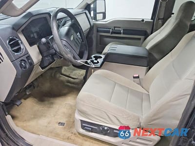 Zdjęcie 7 z 12 samochodu: 2008 FORD F250 SUPER DUTY VIN:1FTSX21558EA84129 - miniatura