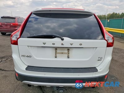 Zdjęcie 6 z 13 samochodu: 2013 VOLVO XC60 T6 VIN:YV4902DZ4D2371987 - miniatura