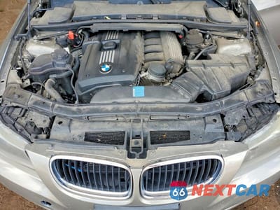 Zdjęcie 11 z 12 samochodu: 2010 BMW 328 I SULEV VIN:WBAPH5G55ANM35023 - miniatura