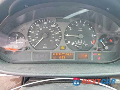 Zdjęcie 9 z 12 samochodu: 2002 BMW 325 I VIN:WBAET37462NG78944 - miniatura