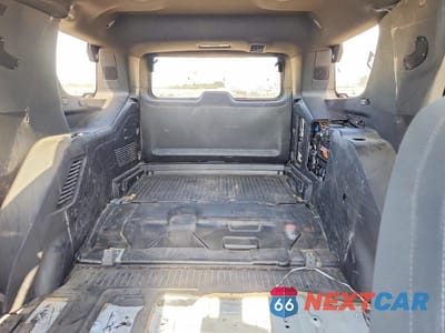 Zdjęcie 10 z 14 samochodu: 2021 CHEVROLET TAHOE C1500 VIN:1GBSCLED2MR296285 - miniatura