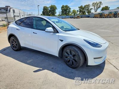 Czwarte zdjęcie samochodu z boku: 2024 TESLA MODEL Y VIN:7SAYGDED7RF154403 - miniatura
