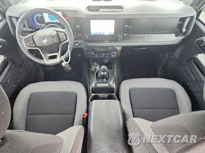 Zdjęcie 8 z 13 samochodu: 2022 FORD BRONCO BASE VIN:1FMDE5CH5NLB82734 - miniatura