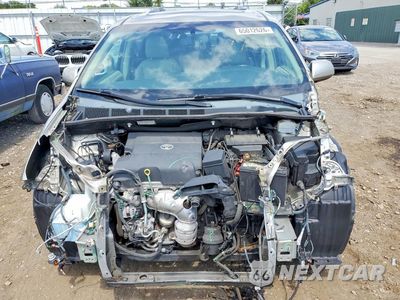 Piąte zdjęcie samochodu w środku: 2015 TOYOTA SIENNA XLE 8-PASSENGER VIN:5TDYK3DC8FS629143 - miniatura