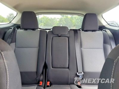 Zdjęcie 10 z 14 samochodu: 2018 FORD ESCAPE SE VIN:1FMCU0GD2JUC32597 - miniatura