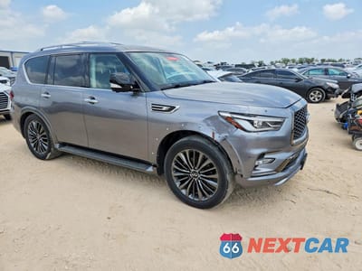 Czwarte zdjęcie samochodu z boku: 2021 INFINITI QX80 PREMIUM SELECT VIN:JN8AZ2AF3M9720407 - miniatura
