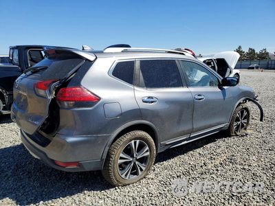 Trzecie zdjęcie samochodu z tyłu: 2018 NISSAN ROGUE SL VIN:JN8AT2MV9JW318764 - miniatura