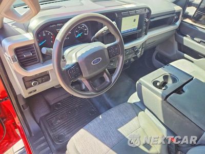 Zdjęcie 8 z 12 samochodu: 2023 FORD F550 SUPER DUTY VIN:1FDUF5HN8PED21693 - miniatura