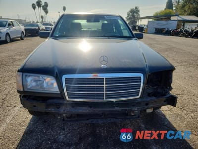 Piąte zdjęcie samochodu w środku: 1999 MERCEDES-BENZ C 280 VIN:WDBHA29G6XA678640 - miniatura