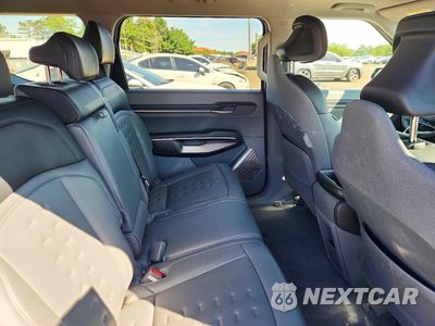 Zdjęcie 11 z 14 samochodu: 2026 KIA EV9 WIND VIN:5XYAFFS58TG011406 - miniatura