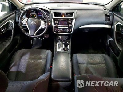 Zdjęcie 8 z 12 samochodu: 2018 NISSAN ALTIMA 2.5 SV VIN:1N4AL3AP0JC138524 - miniatura