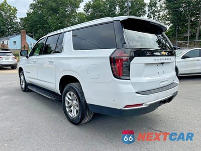 Drugie zdjęcie samochodu z przodu: 2025 CHEVROLET SUBURBAN K1500 LT VIN:1GNS6CRDXSR290820 - miniatura