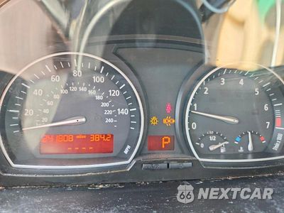 Zdjęcie 9 z 12 samochodu: 2005 BMW X3 3.0I VIN:WBXPA93465WD03891 - miniatura