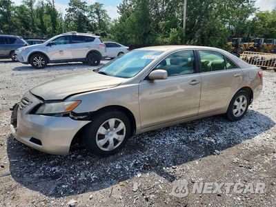 2007 TOYOTA CAMRY LE 4T1BE46KX7U144762 - główne zdjęcie licytacji z USA - miniatura