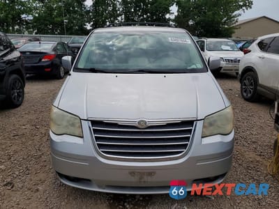 Piąte zdjęcie samochodu w środku: 2010 CHRYSLER TOWN & COUNTRY TOURING VIN:2A4RR5D17AR103902 - miniatura