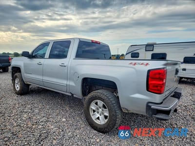 Drugie zdjęcie samochodu z przodu: 2016 CHEVROLET SILVERADO K1500 LT VIN:3GCUKREC9GG311421 - miniatura