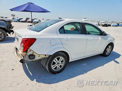 Trzecie zdjęcie samochodu z tyłu: 2012 CHEVROLET SONIC LT VIN:1G1JC5SH6C4218834 - miniatura