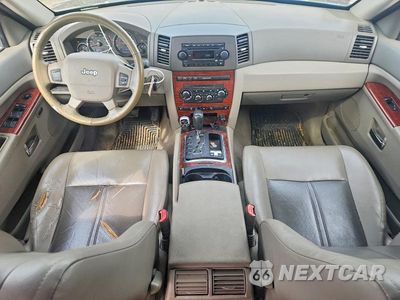 Zdjęcie 8 z 13 samochodu: 2006 JEEP GRAND CHEROKEE LIMITED VIN:1J4HR58286C336296 - miniatura