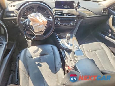 Zdjęcie 8 z 12 samochodu: 2013 BMW 335 XI VIN:WBA3B9G50DNP39369 - miniatura