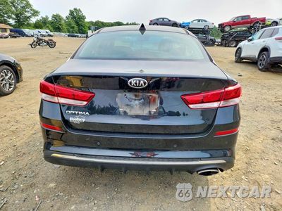 Zdjęcie 6 z 12 samochodu: 2019 KIA OPTIMA LX VIN:5XXGT4L30KG353116 - miniatura