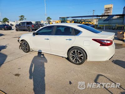 Drugie zdjęcie samochodu z przodu: 2017 NISSAN ALTIMA 2.5 SR VIN:1N4AL3AP7HC494088 - miniatura