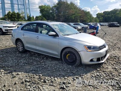 Czwarte zdjęcie samochodu z boku: 2013 VOLKSWAGEN JETTA SE VIN:3VWDP7AJXDM359210 - miniatura