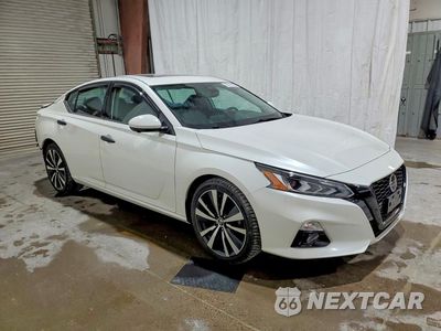 Czwarte zdjęcie samochodu z boku: 2019 NISSAN ALTIMA PLATINUM VIN:1N4BL4FV7KC114630 - miniatura