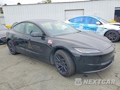 Czwarte zdjęcie samochodu z boku: 2025 TESLA MODEL 3 VIN:5YJ3E1EA4SF048496 - miniatura
