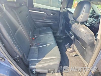 Zdjęcie 11 z 13 samochodu: 2016 TOYOTA HIGHLANDER XLE VIN:5TDJKRFH5GS301533 - miniatura