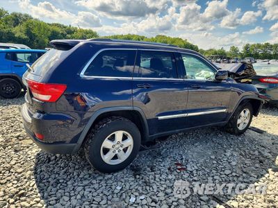 Trzecie zdjęcie samochodu z tyłu: 2013 JEEP GRAND CHEROKEE LAREDO VIN:1C4RJFAG6DC630015 - miniatura