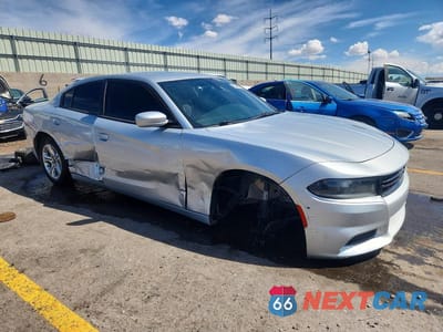 Czwarte zdjęcie samochodu z boku: 2022 DODGE CHARGER SXT VIN:2C3CDXBG8NH161174 - miniatura