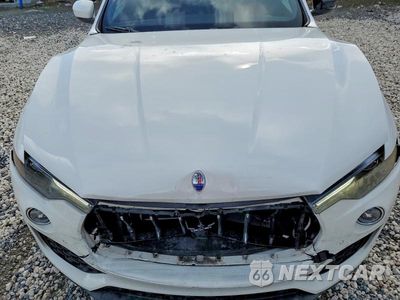 Zdjęcie 11 z 12 samochodu: 2018 MASERATI LEVANTE VIN:ZN661XUA3JX296075 - miniatura