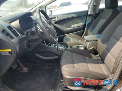 Zdjęcie 7 z 13 samochodu: 2018 KIA FORTE LX VIN:3KPFK4A70JE238401 - miniatura