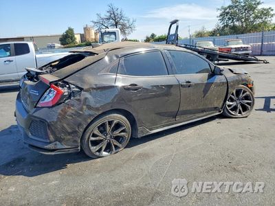Trzecie zdjęcie samochodu z tyłu: 2019 HONDA CIVIC SPORT TOURING VIN:SHHFK7H95KU418704 - miniatura