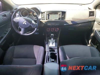 Zdjęcie 8 z 12 samochodu: 2017 MITSUBISHI LANCER ES VIN:JA32U2FU2HU014018 - miniatura
