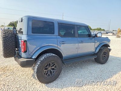 Trzecie zdjęcie samochodu z tyłu: 2025 FORD BRONCO OUTER BANKS VIN:1FMEE8BP4SLB67006 - miniatura