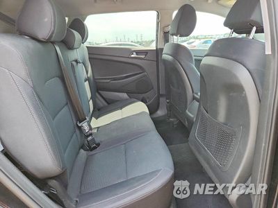 Zdjęcie 10 z 13 samochodu: 2019 HYUNDAI TUCSON VALUE VIN:KM8J3CA42KU059749 - miniatura