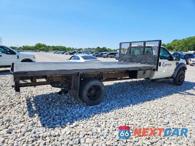 Trzecie zdjęcie samochodu z tyłu: 2008 FORD F550 SUPER DUTY VIN:1FDAF56R08EA05912 - miniatura