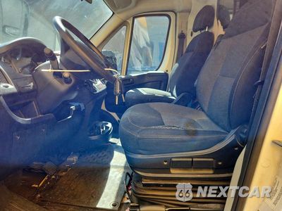 Zdjęcie 7 z 13 samochodu: 2014 RAM PROMASTER 3500 3500 HIGH VIN:3C6URVJG3EE118176 - miniatura