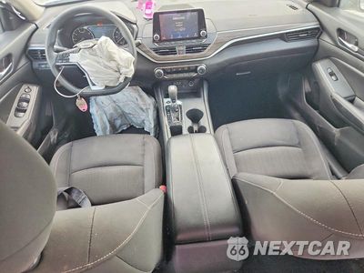 Zdjęcie 8 z 12 samochodu: 2025 NISSAN ALTIMA SV VIN:1N4BL4DVXSN393496 - miniatura