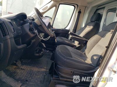 Zdjęcie 7 z 13 samochodu: 2018 RAM PROMASTER 3500 3500 STANDARD VIN:3C7WRVKG1JE101325 - miniatura